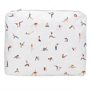 NEW HI LOVE women's medium zipper pack travel bag in namaste yoga